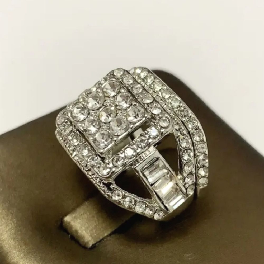 Ladies Stunning unisex diamond wedding ring set sz 8